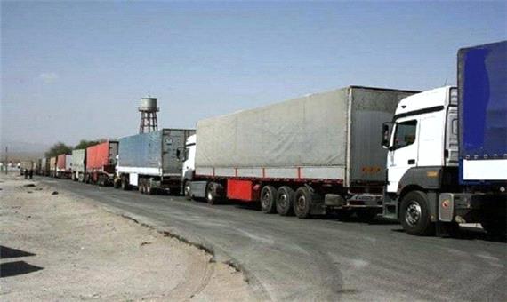 روزانه 200 کامیون بار از گمرک دوغارون به افغانستان عزیمت می‌کند