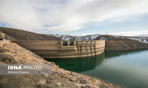 نیاز آبی صنعت از طریق بازار آب در استان باید رفع شود