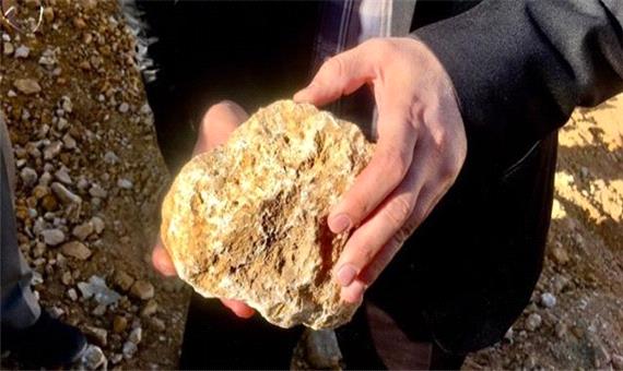 اکتشاف ماده معدنی «سلستین» برای نخستین بار در خراسان رضوی/ توسعه اشتغال و درآمدزایی جدید در فیروزه کلید خورد